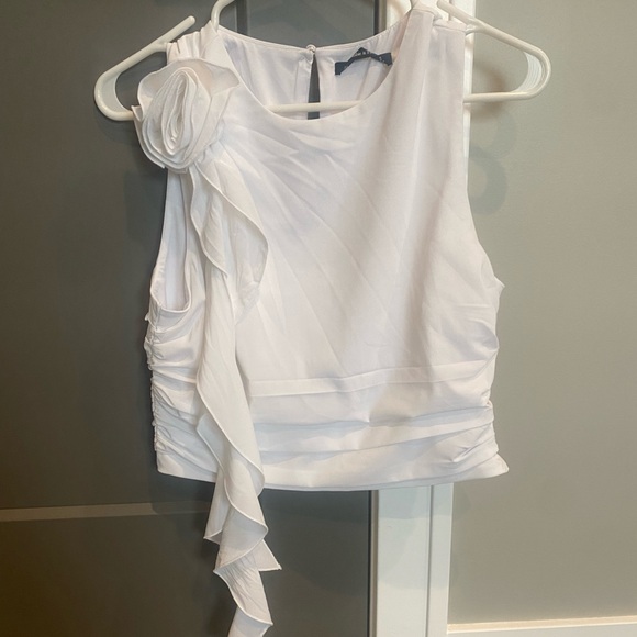 Abercrombie White Ruffle Set - Size Small - Worn Once - Picture 3 of 8